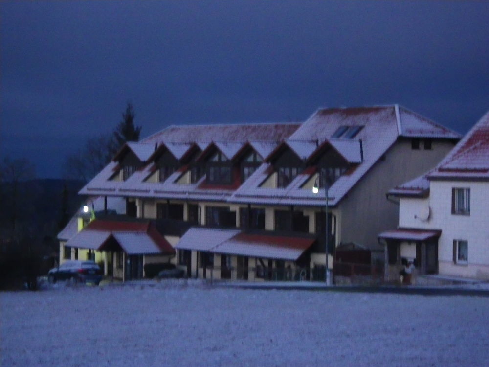 Berggasthof & Hotel Kranich, Hinterrod Eisfeld Εξωτερικό φωτογραφία